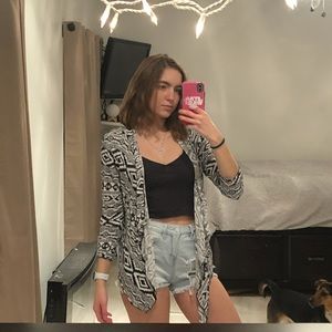 About a Girl Los Angeles Aztec Print Cardigan